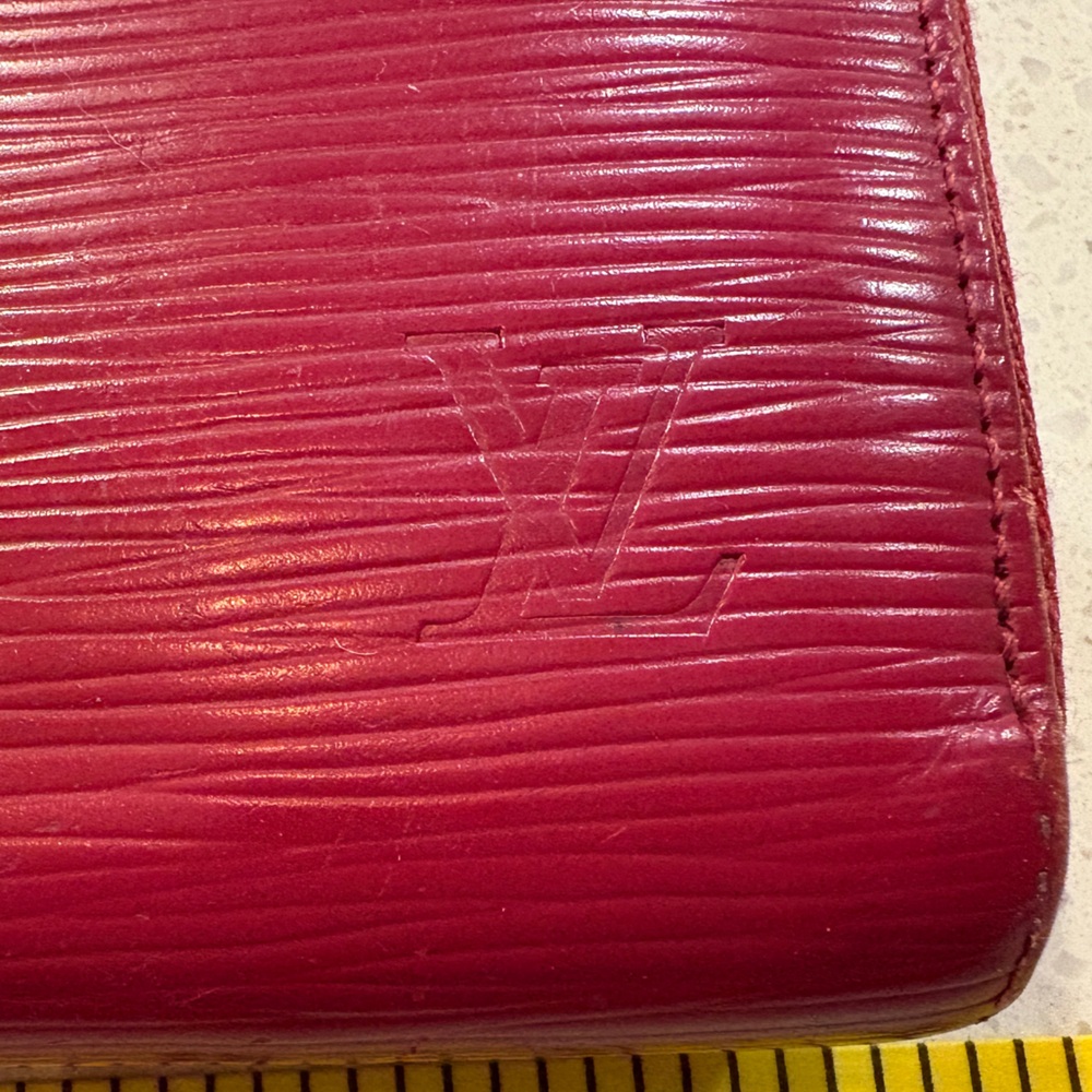 Louis Vuitton Epi Zippy Wallet FULL INCLUSION - Picture 2 of 10